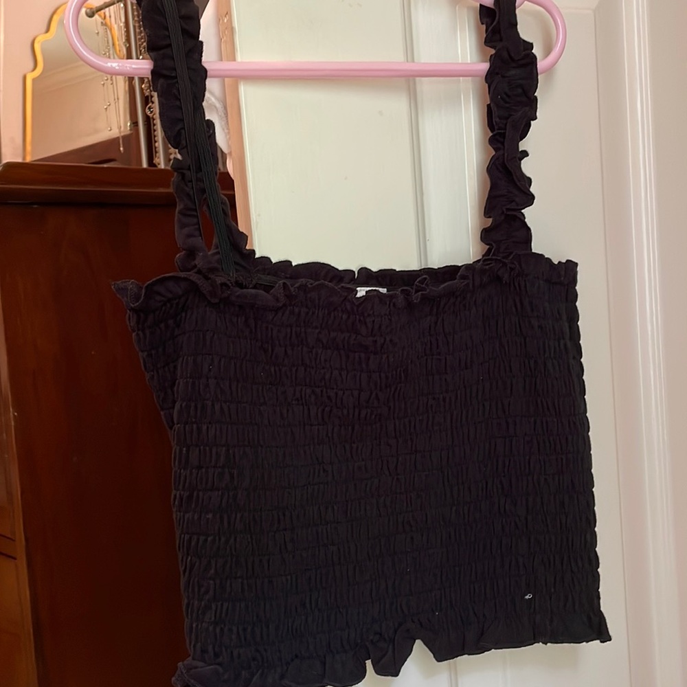 Stretchy black crop top